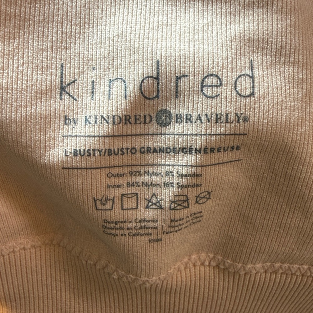 Kindred Hands Free Pumping And Nursing Bras Size L-Busty Pink
Bin 3 #23 - Picture 7 of 8